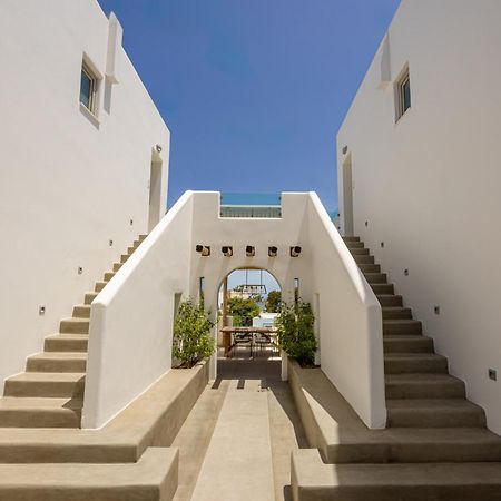Altera Pars Suites Mesaria Bagian luar foto