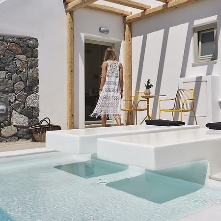 Altera Pars Suites Mesaria Bagian luar foto