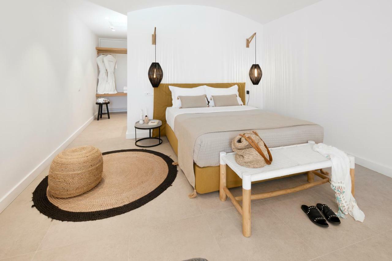 Altera Pars Suites Mesaria Bagian luar foto